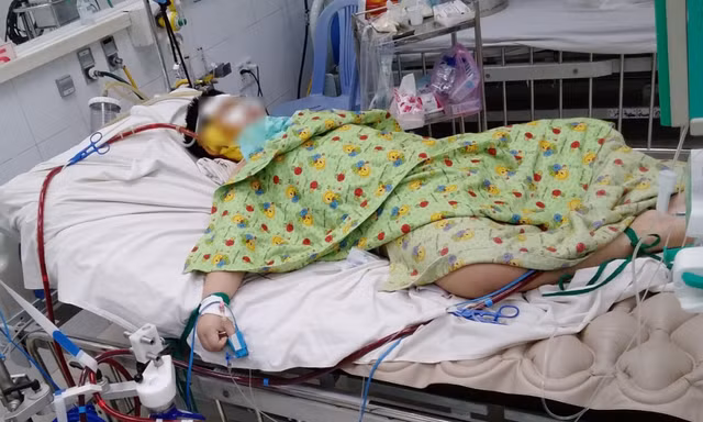 Sau khi dùng kháng sinh, bệnh nhi nguy kịch vì sốc phản vệ