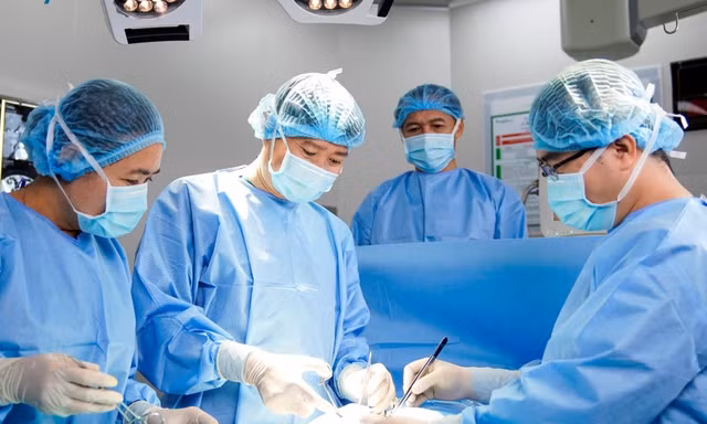 Bệnh nhân vỡ mạch máu suýt chết vì 'bỏ ngoài tai' lời khuyên của bác sĩ