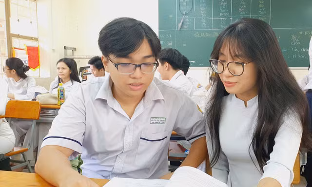 Gần 60% học sinh ở TPHCM bị tật về mắt