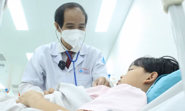 TPHCM: Tạo đột phá phát triển y tế chuyên sâu, thu hút bệnh nhân nước ngoài