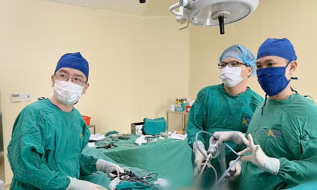 'Nghiện' thuốc giảm đau, người đàn ông suýt mất mạng