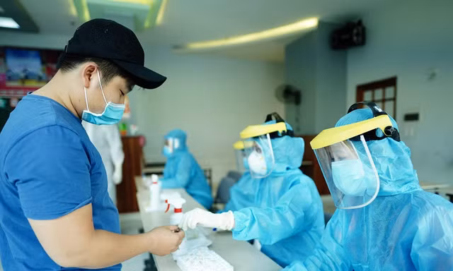 TPHCM sẽ tái lập khai báo y tế tại cửa khẩu ngăn bệnh đậu mùa khỉ