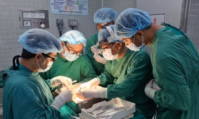 Lần đầu tiên ghép thận không cùng nhóm máu tại Việt Nam