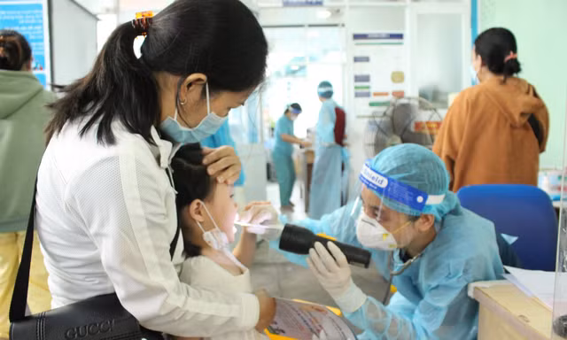 TPHCM: Nhiều bệnh truyền nhiễm diễn biến phức tạp 