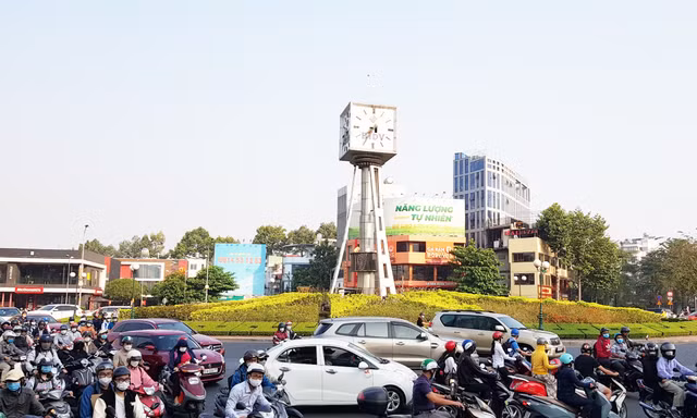 Cận cảnh vòng xoay 20 năm tuổi 'bỏ thì thương, vương thì tội' ở TPHCM