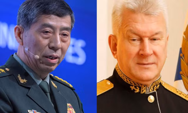 Bộ trưởng Quốc phòng Trung Quốc Lý Thượng Phúc (phải) và Đô đốc Nikolai Yevmenov. (Ảnh: Reuters)