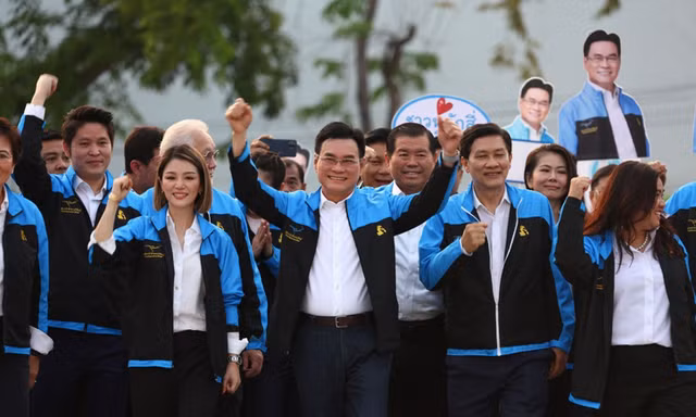 Đảng Dân chủ Thái Lan hứa hẹn sẽ hợp pháp hoá đồ chơi tình dục nếu được cử tri bỏ phiếu