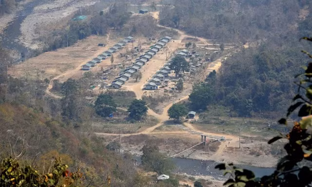 Quân nổi dậy Myanmar đặt mục tiêu kiểm soát vùng giáp Ấn Độ