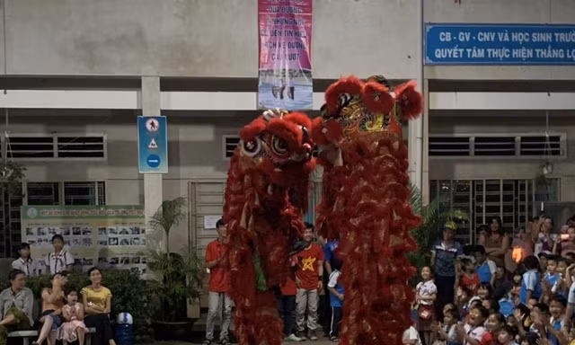 Mang Trung thu muộn đến trẻ em nhỏ vùng khó khăn tỉnh Đồng Nai 