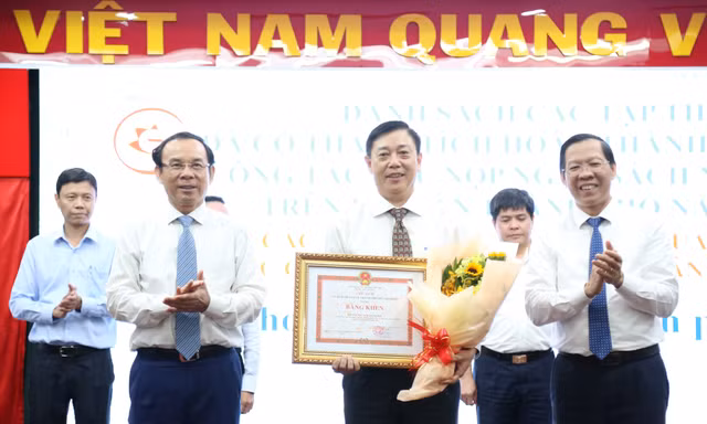Chủ tịch TPHCM: '3 tuần tới chi đầu tư công sẽ tăng vọt'
