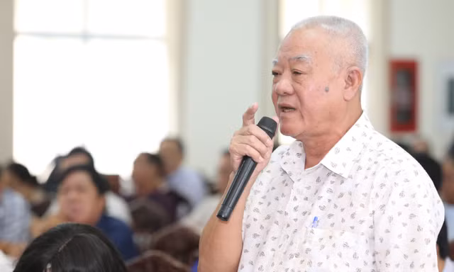 Gặp Chủ tịch TPHCM, người dân hỏi dự án chống ngập 10.000 tỷ đồng khi nào xong? 