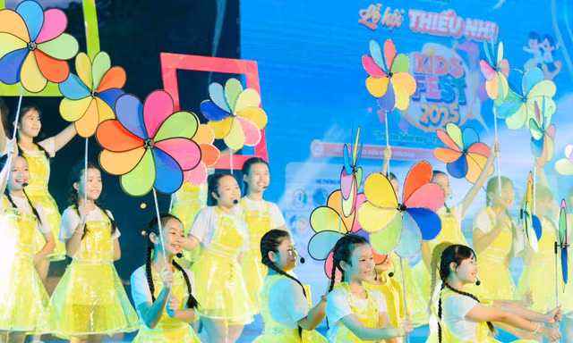 Thiếu nhi TPHCM hòa vào Kids Fest, không gian lễ hội hấp dẫn đầu kỳ nghỉ hè