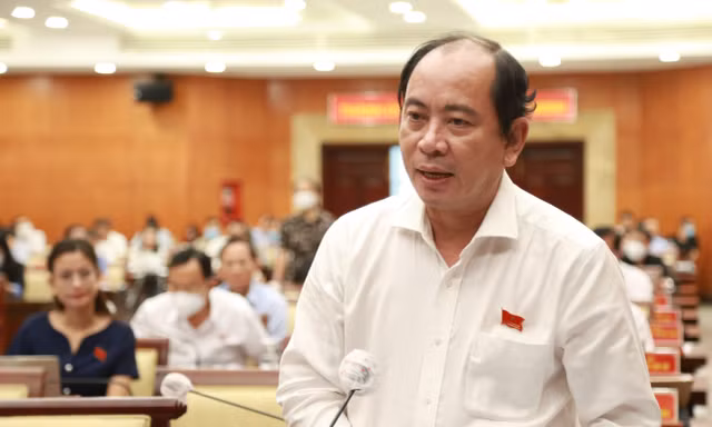 TPHCM không để xảy ra tình trạng dịch chồng dịch