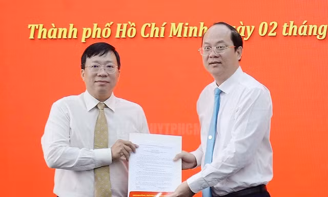 Giám đốc Sở Quy hoạch - Kiến trúc TPHCM làm Bí thư huyện Bình Chánh 