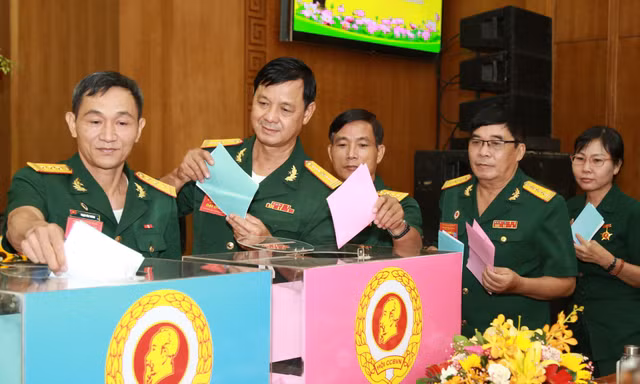 Thiếu tướng Nguyễn Minh Hoàng tái đắc cử Chủ tịch Hội Cựu chiến binh TPHCM khóa VII