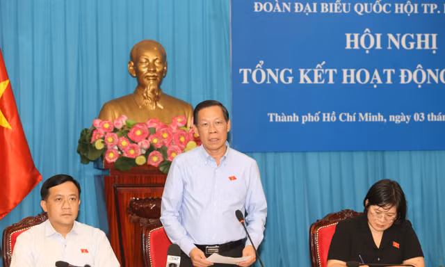 Đại biểu Quốc hội TPHCM tiếp nhận hơn 1.000 đơn thư
