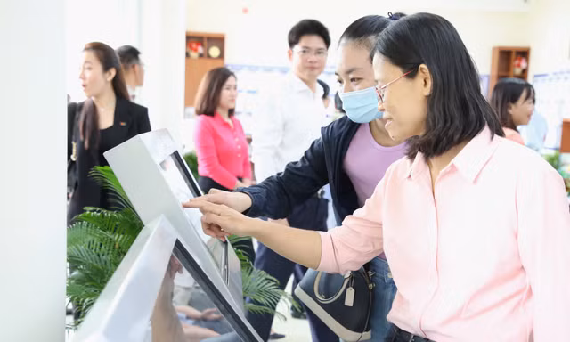 TPHCM thí điểm tra cứu thông tin dữ liệu thay hồ sơ giấy 77 thủ tục hành chính