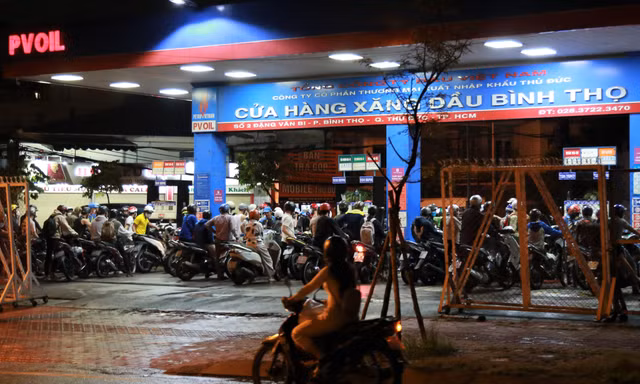 Đề xuất lập Tổ điều hành xăng dầu tại TPHCM