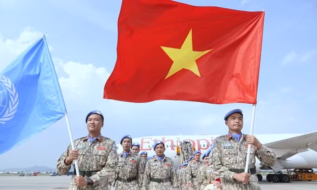 Xây dựng chiến lược lâu dài của Việt Nam trong hoạt động vì cộng đồng quốc tế