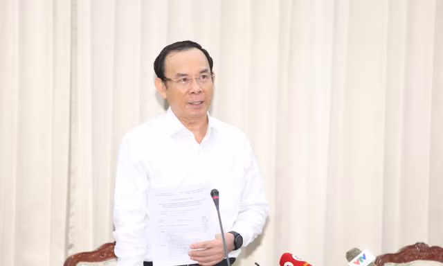 Kinh tế quý 1 của TPHCM giảm sâu so với dự báo