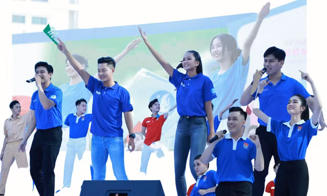 Hoa hậu H'Hen Niê, Á hậu Phương Anh và nhiều nghệ sĩ lan tỏa tinh thần hè tình nguyện 