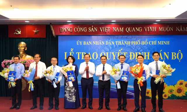 Chi tiết nhân sự lãnh đạo 16 sở, ngành ở TPHCM sau khi kiện toàn
