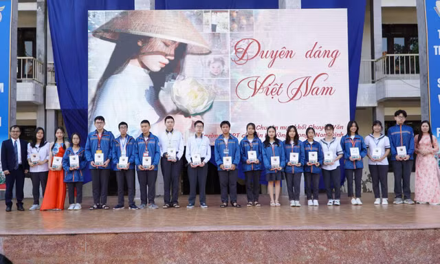Chắp cánh ước mơ cho các tài năng