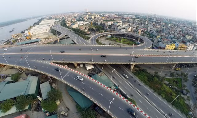 Hà Nội yêu cầu đẩy nhanh tiến độ triển khai các dự án trọng điểm của thành phố