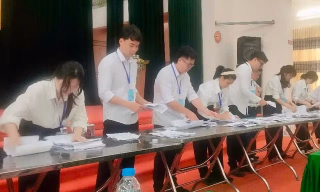 Hà Nội: Đấu giá thành công 30 thửa đất tại huyện Phú Xuyên