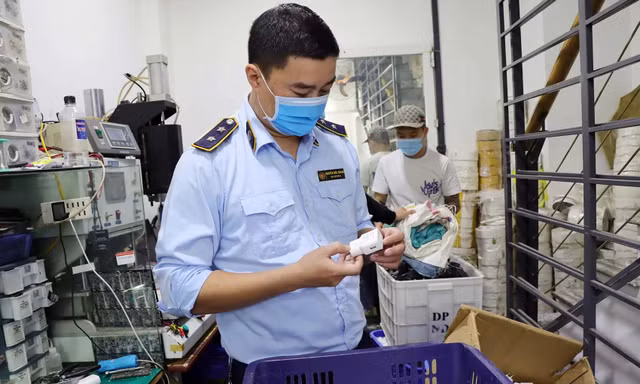 Ngăn hàng lậu, hàng giả: Cần gắn trách nhiệm các sàn thương mại điện tử