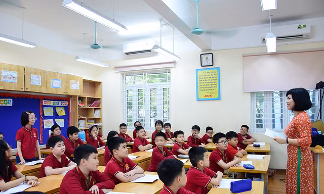 Đề xuất hỗ trợ một lần Nhà giáo Nhân dân, Nhà giáo Ưu tú mức 20 triệu đồng