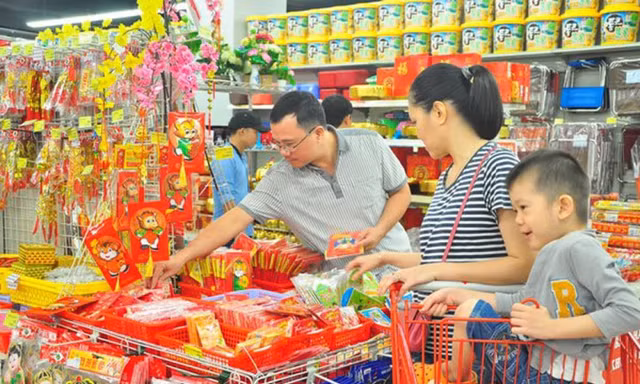 Cán bộ, công chức, viên chức và người lao động đang làm việc tại các cơ quan hành chính, sự nghiệp thuộc TP. Hà Nội sẽ nghỉ Tết Nguyên đán năm 2024 trong 7 ngày.
