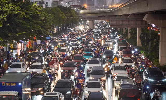 Thông tin mới về đề xuất cấm xe 'gây ô nhiễm' tại Hà Nội