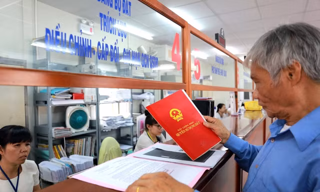 Hà Nội: Kiến nghị cấp sổ đỏ cho diện tích đất dưới 30m2 
