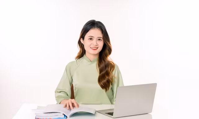 Cô giáo trẻ truyền lửa đam mê với môn Địa lí