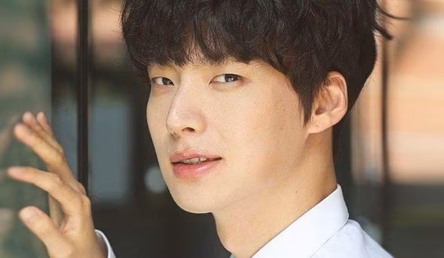 Bản tin K-Pop: Ahn Jaehyun sẽ không xuất hiện trong mùa mới của “Tân Tây Du Ký“