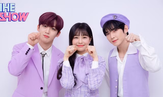 Netizen không ngừng “thả tim” cho bộ 3 MC mới toanh của “The Show“