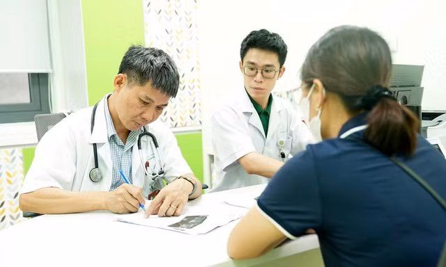 Giải mã bệnh cường giáp - không còn là 'án chung thân' nếu tuân thủ điều trị