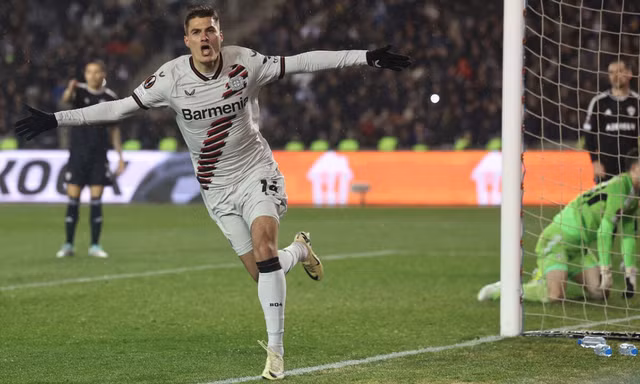  Patrik Schick đã mang về trận hòa 2-2 cho Bayer Leverkusen ở trận lượt đi.