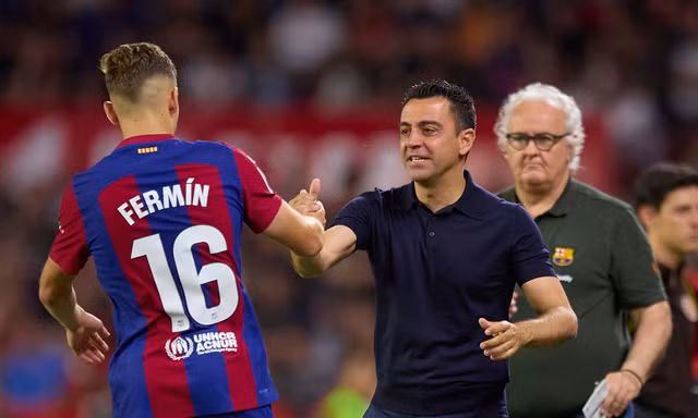 Fermin Lopez lập công trong ngày chia tay Xavi