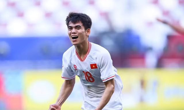 Khuất Văn Khang.