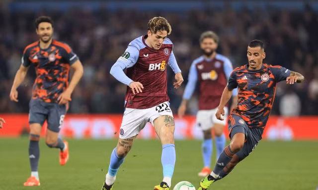 Aston Villa thua sốc.