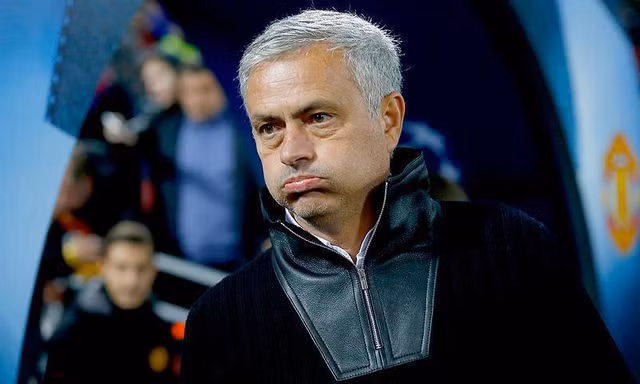 HLV Jose Mourinho.