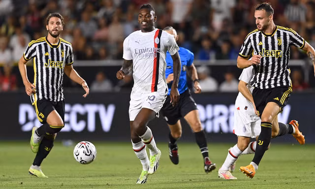 Leao là niềm hy vọng số 1 của AC Milan trong trận đấu với Juventus
