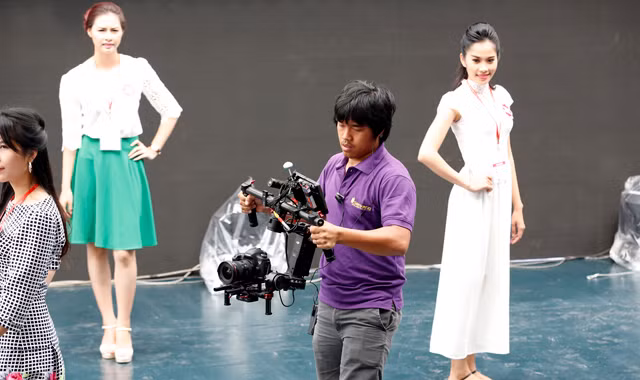 “Con cua” S900 hiện đại - món không thể thiếu trong cuộc thi