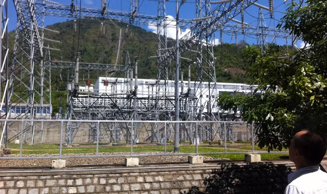  Trong tháng 10/2014, sản lượng điện tiết kiệm ước thực hiện là 2,35 tỷ kWh Ảnh: N.P.C.
