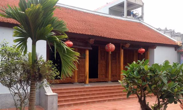 Những mẫu Nhà thờ Họ kiến trúc mái đỏ truyền thống