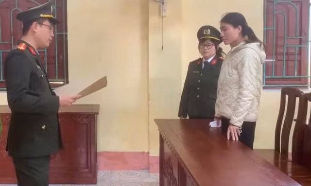 Bắt nữ quái dùng sổ đỏ giả để lừa đảo hàng trăm triệu đồng