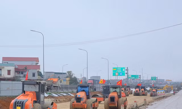 Khởi công cao tốc Ninh Bình - Hải Phòng hơn 6.860 tỷ đồng