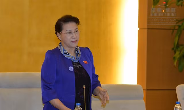 Chủ tịch Quốc hội Nguyễn Thị Kim Ngân cho rằng, một trong những vấn đề bức bách nhất của nền kinh tế hiện nay là xử lý nợ xấu.